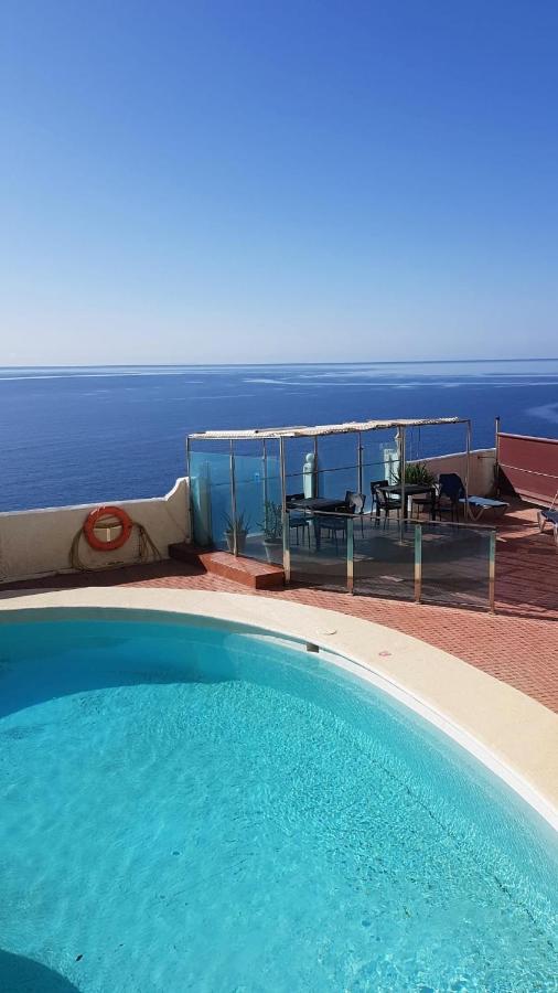 The Sound Of Ocean Waves Apartment *